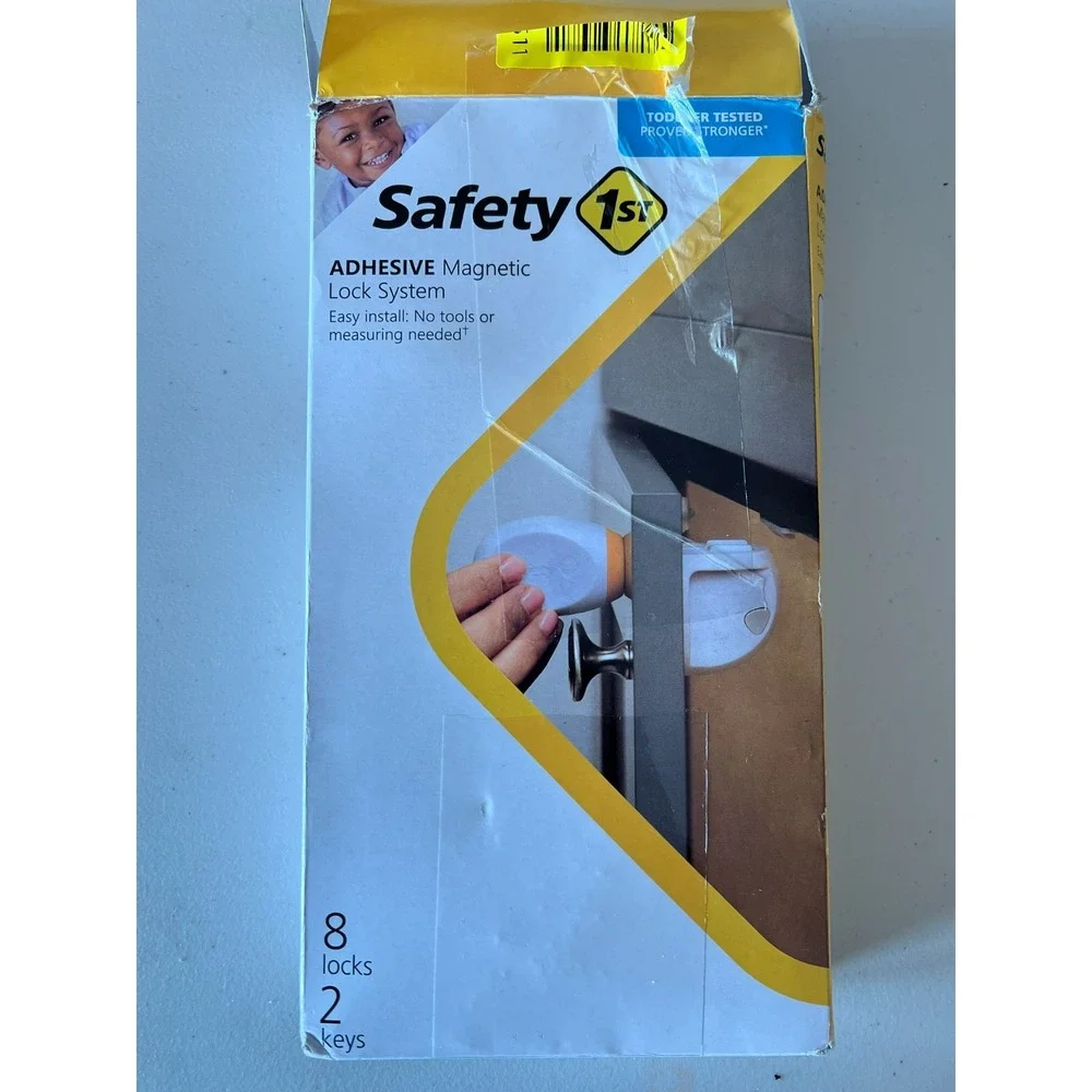 Safety 1st Adhesive Magnetic Lock System 8 Locks 2 Keys Cabinet Child Proof
